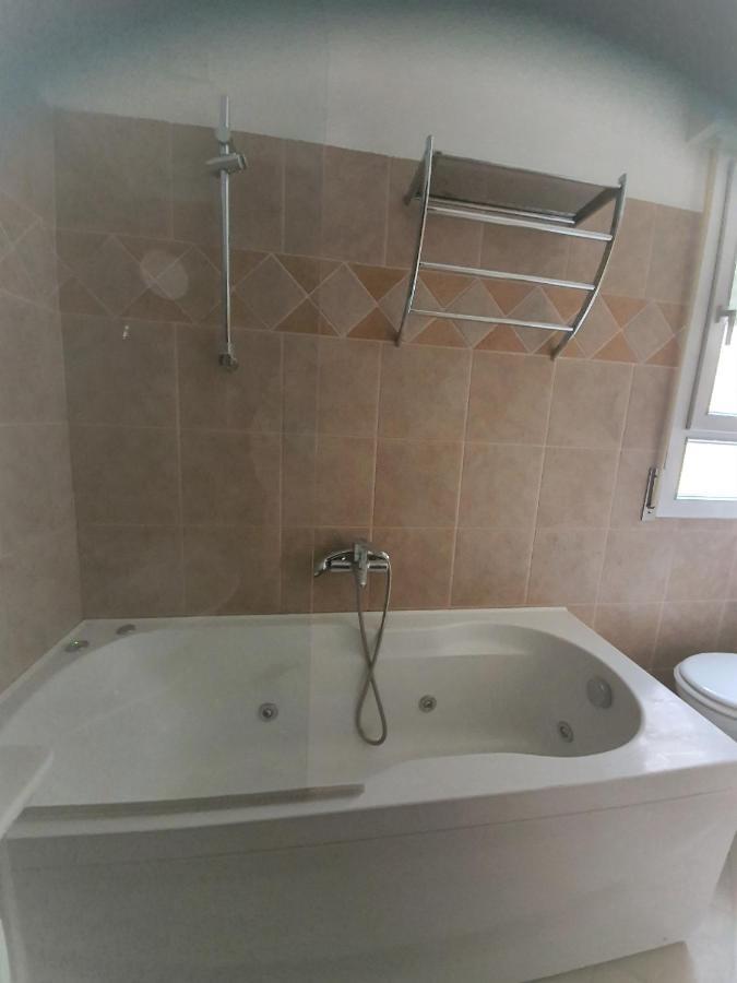 B&B Airone Cervia - Camere E Appartamenti ภายนอก รูปภาพ