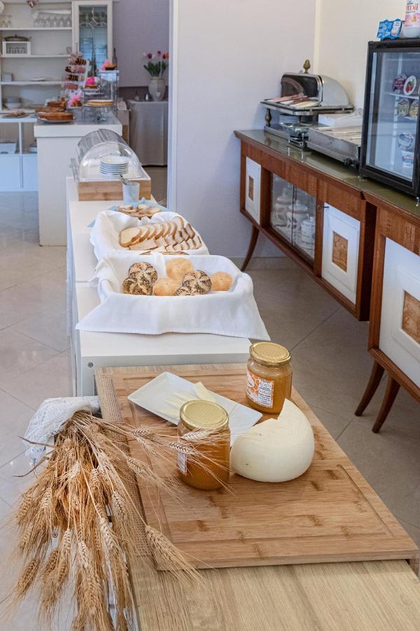 B&B Airone Cervia - Camere E Appartamenti ภายนอก รูปภาพ