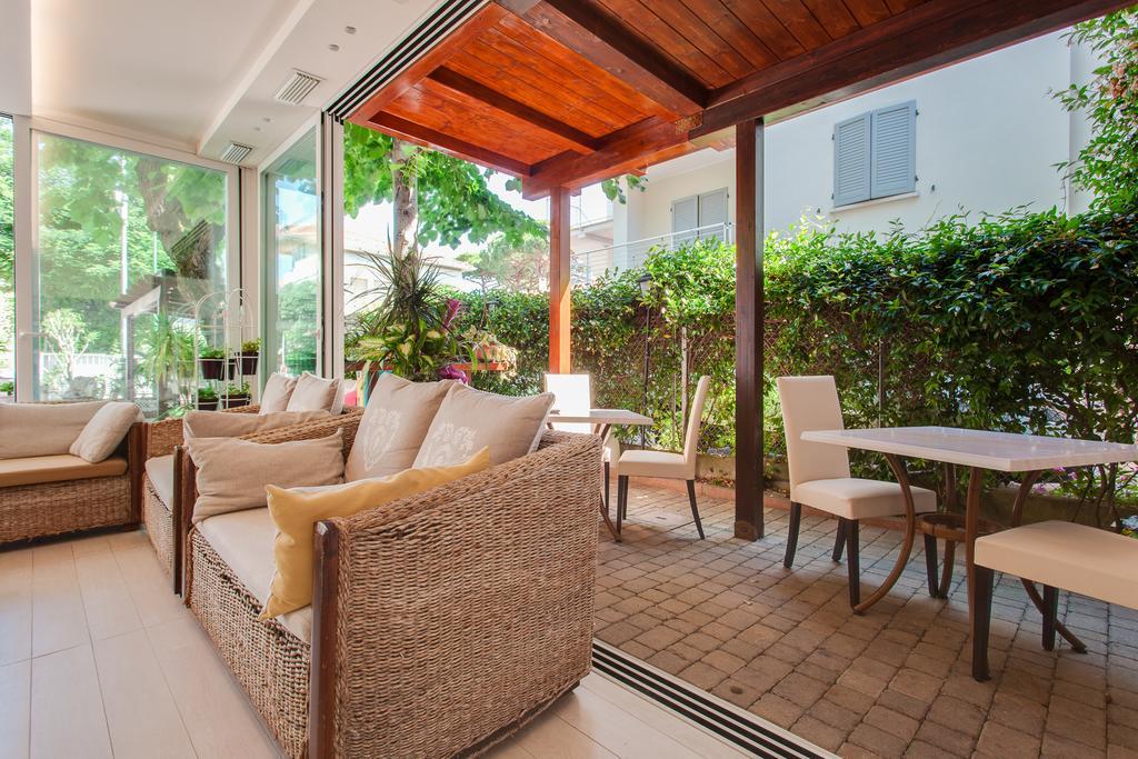 B&B Airone Cervia - Camere E Appartamenti ภายนอก รูปภาพ