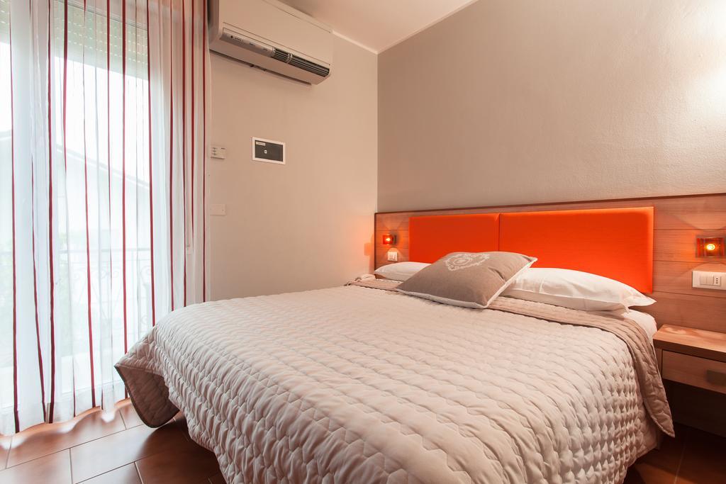 B&B Airone Cervia - Camere E Appartamenti ภายนอก รูปภาพ
